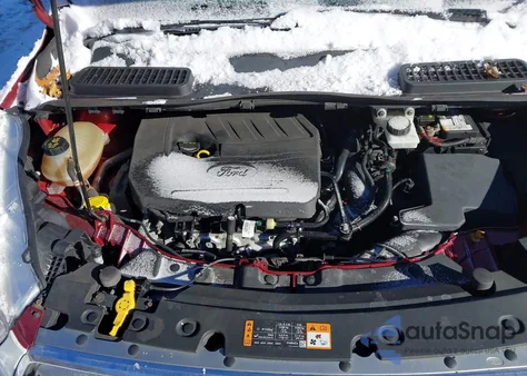 2017 Ford Escape Se z USA, uszkodzony, nr VIN 1FMCU9GD6HUC57386